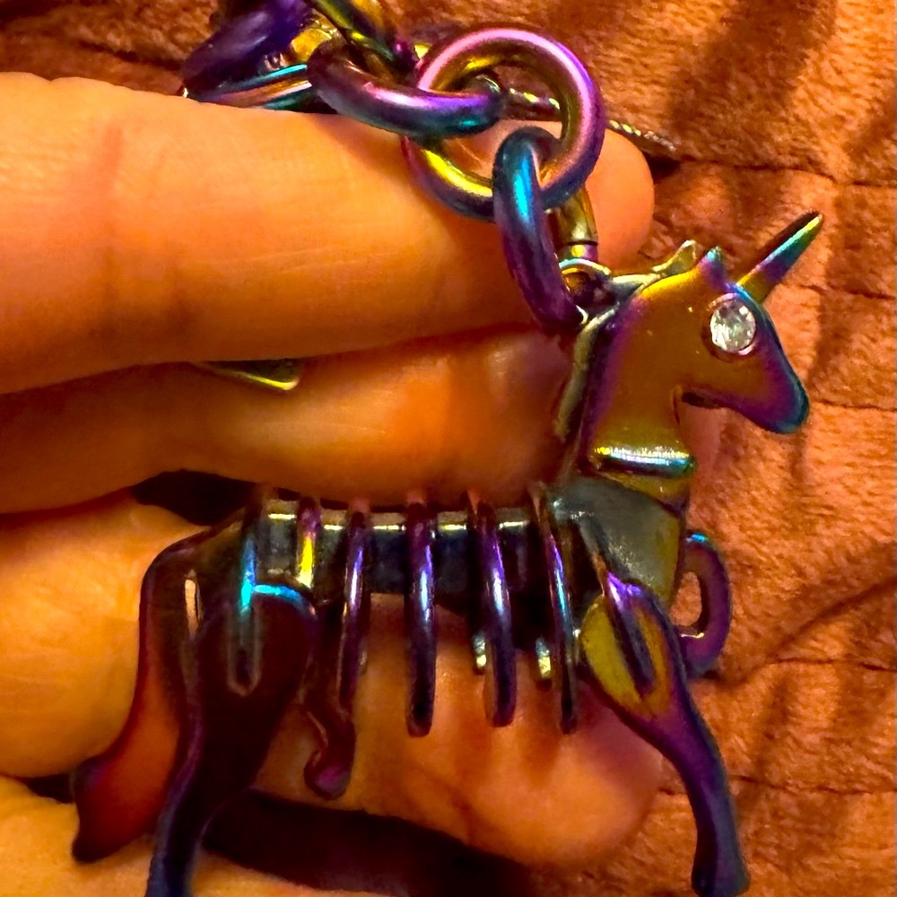 Coach, 3D, oil slick, Iridescent Unicorn, Keychain/fob rare 22949, RARE! - Picture 3 of 13